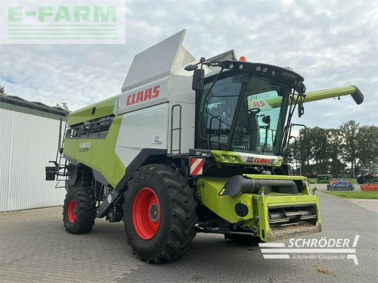CLAAS lexion 6800 + vario 1080 (inkl. raps) - Combină de recoltat cereale: Foto 3 CLAAS lexion 6800 + vario 1080 (inkl. raps) - Combină de recoltat cereale: Foto 3