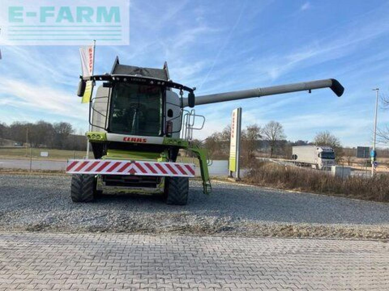 CLAAS lexion 760 tt terra trac - Combină de recoltat cereale: Foto 2 CLAAS lexion 760 tt terra trac - Combină de recoltat cereale: Foto 2