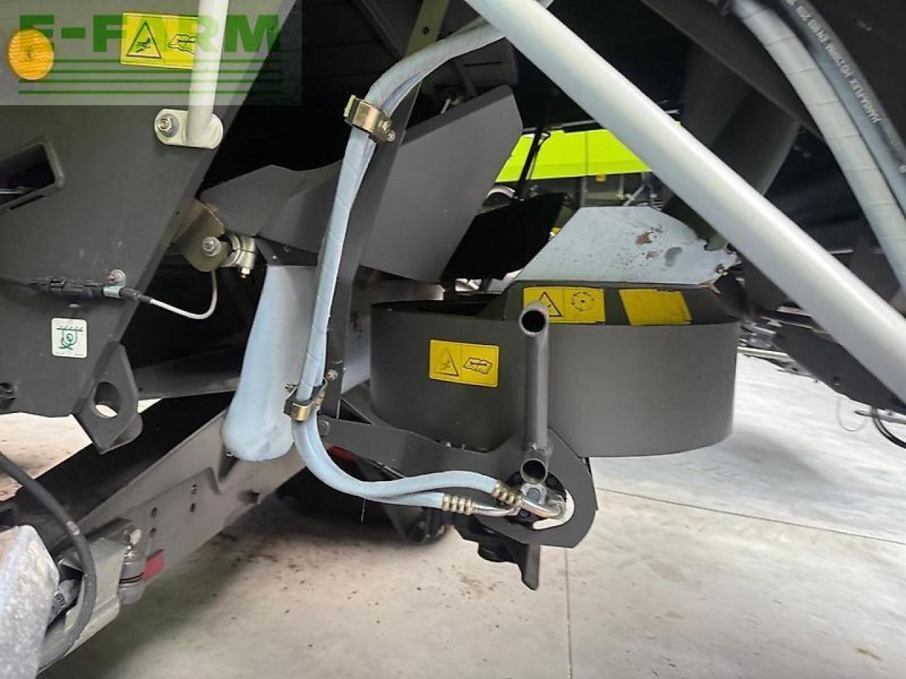 CLAAS lexion 760 tt v750 - Combină de recoltat cereale: Foto 3 CLAAS lexion 760 tt v750 - Combină de recoltat cereale: Foto 3