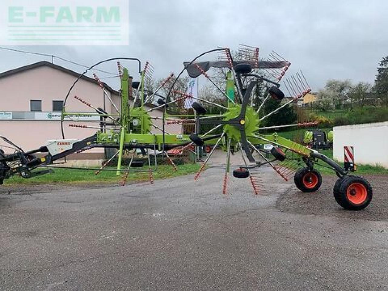 CLAAS liner 1900 seitenschwader in gutem zustand - Maşină de întors fânul: Foto 5 CLAAS liner 1900 seitenschwader in gutem zustand - Maşină de întors fânul: Foto 5
