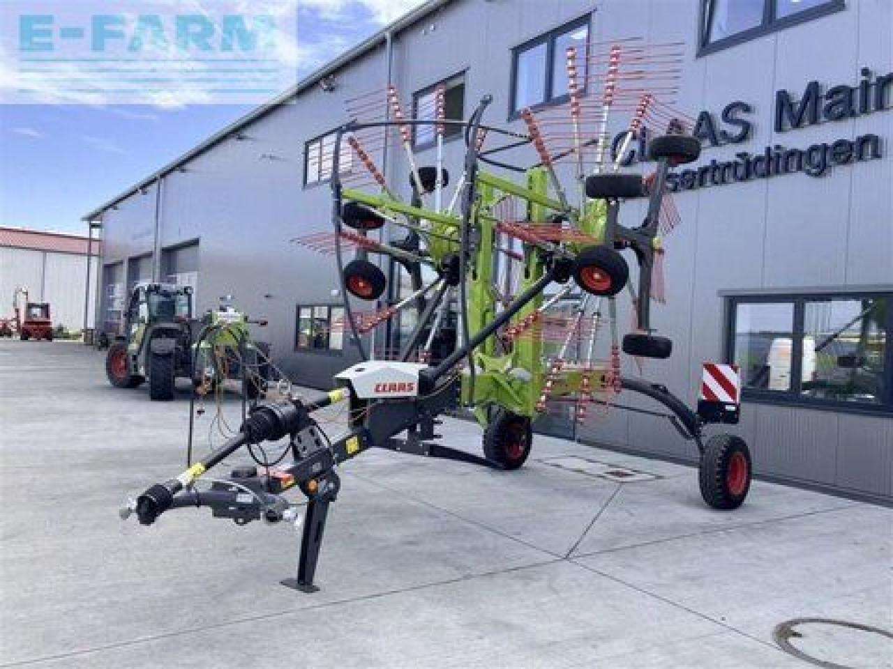 CLAAS liner 2700 trend - Maşină de întors fânul: Foto 3 CLAAS liner 2700 trend - Maşină de întors fânul: Foto 3