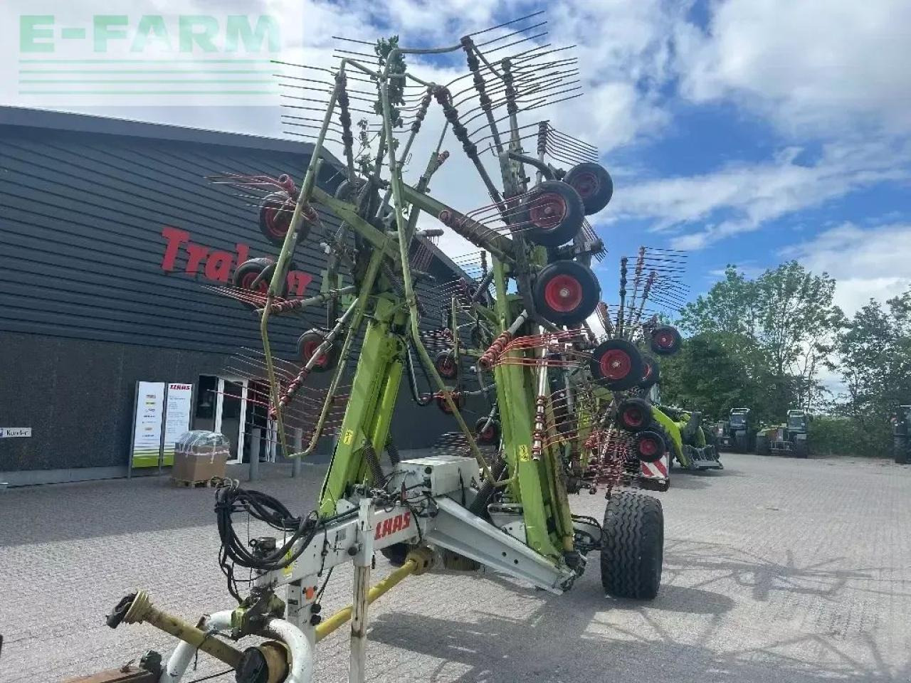 CLAAS liner 3500 - Maşină de întors fânul: Foto 1 CLAAS liner 3500 - Maşină de întors fânul: Foto 1