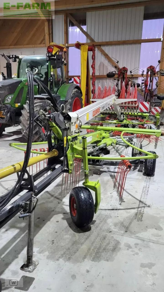 CLAAS liner 750 twin - Maşină de întors fânul: Foto 3 CLAAS liner 750 twin - Maşină de întors fânul: Foto 3