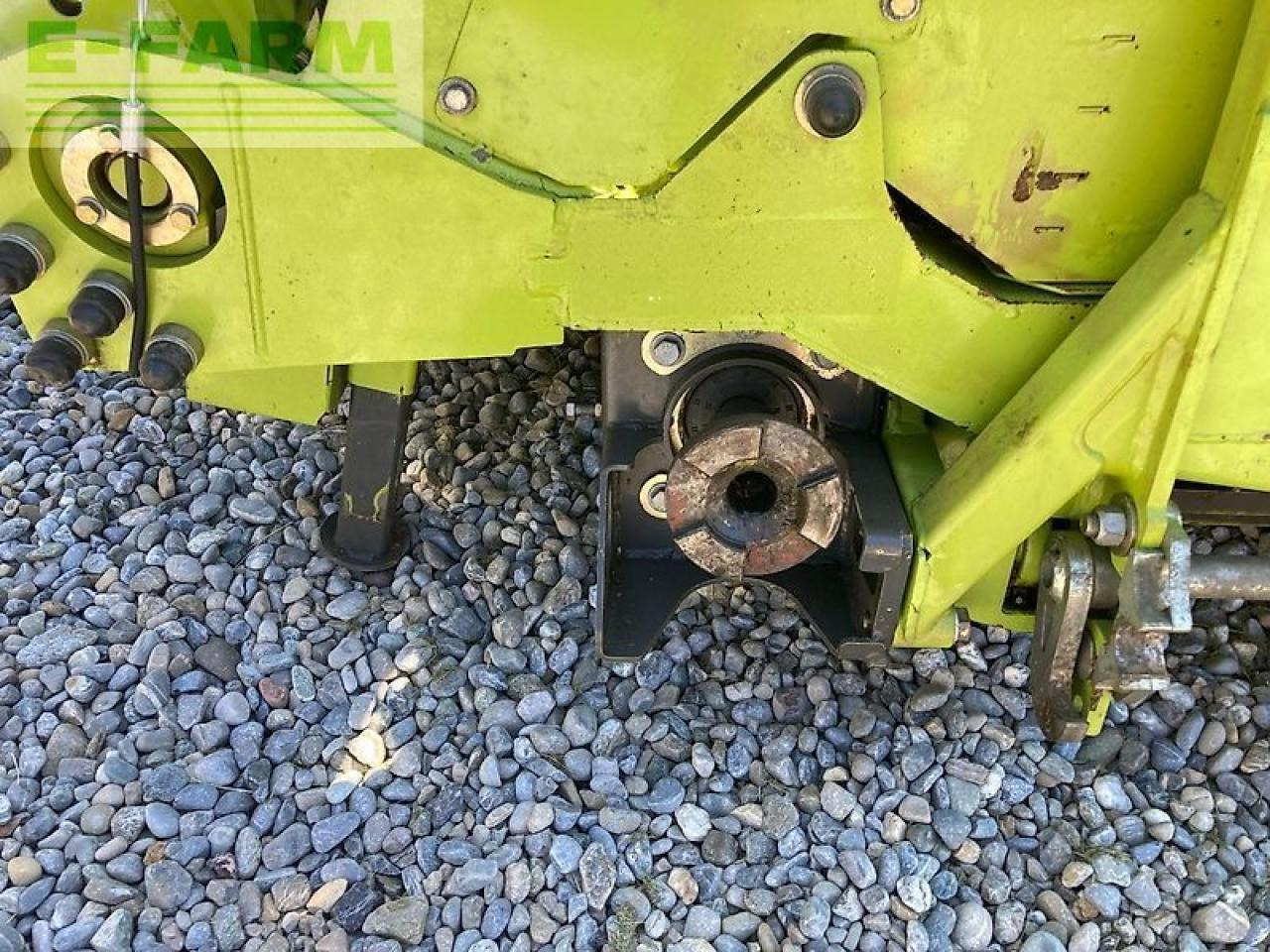 CLAAS orbis 600 - Utilaje pentru maşină de recoltat furaj: Foto 5 CLAAS orbis 600 - Utilaje pentru maşină de recoltat furaj: Foto 5