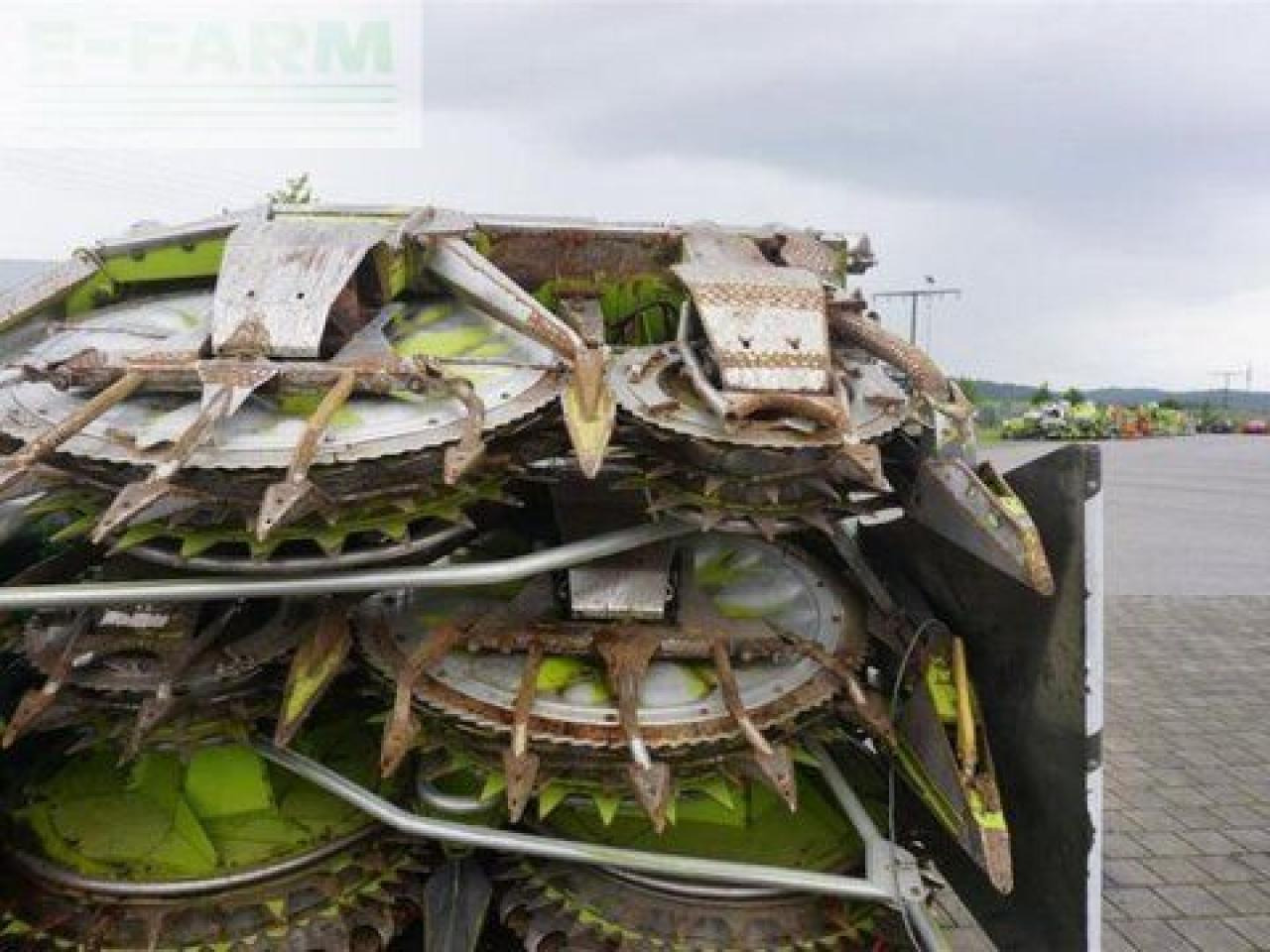 CLAAS orbis 750 - Utilaje pentru maşină de recoltat furaj: Foto 5 CLAAS orbis 750 - Utilaje pentru maşină de recoltat furaj: Foto 5