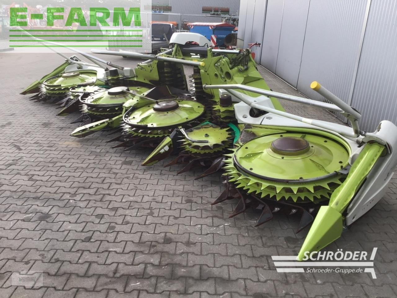 CLAAS orbis 750 ac pro - Utilaje pentru maşină de recoltat furaj: Foto 5 CLAAS orbis 750 ac pro - Utilaje pentru maşină de recoltat furaj: Foto 5