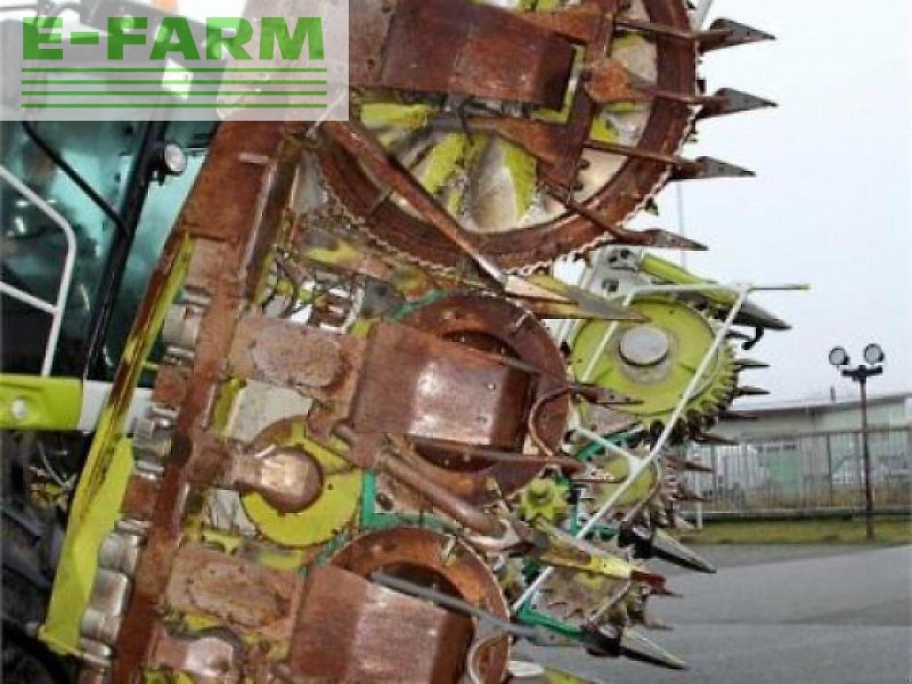 CLAAS orbis 900 ac ts pro - Utilaje pentru maşină de recoltat furaj: Foto 5 CLAAS orbis 900 ac ts pro - Utilaje pentru maşină de recoltat furaj: Foto 5