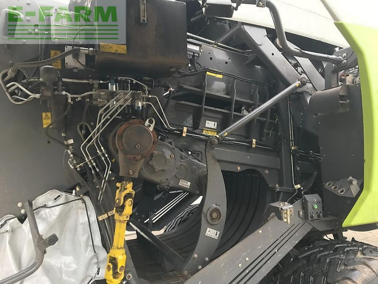 CLAAS quadrant 5300 fc - Presă baloţi dreptunghiulari: Foto 5 CLAAS quadrant 5300 fc - Presă baloţi dreptunghiulari: Foto 5