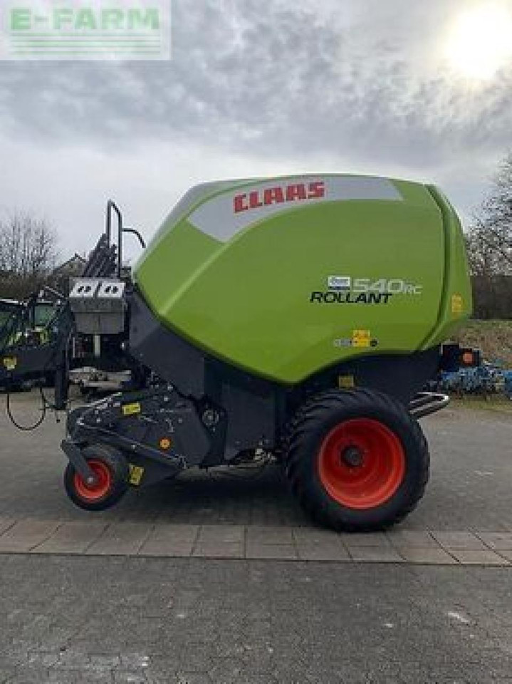 CLAAS rollant 540 festkammer - sehr gepflegt!!! - Presă baloţi dreptunghiulari: Foto 4 CLAAS rollant 540 festkammer - sehr gepflegt!!! - Presă baloţi dreptunghiulari: Foto 4
