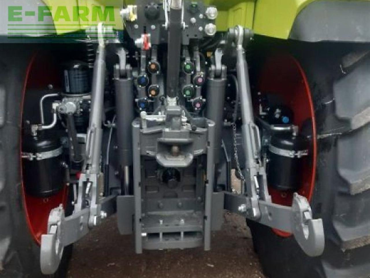 CLAAS traktor arion 650 hexas cis+ - Tractor agricol: Foto 5 CLAAS traktor arion 650 hexas cis+ - Tractor agricol: Foto 5