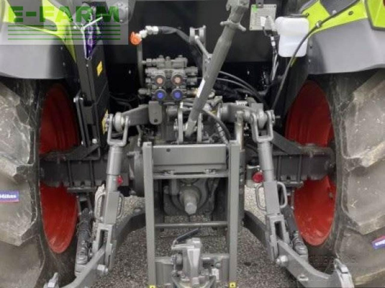 CLAAS traktor elios 210 kabine - Tractor agricol: Foto 5 CLAAS traktor elios 210 kabine - Tractor agricol: Foto 5
