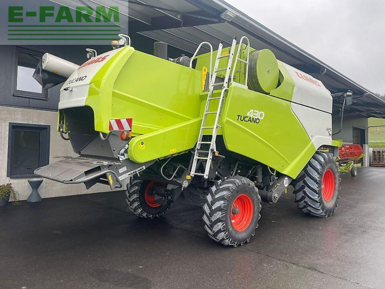 CLAAS tucano 430 + schneidwerk c540 - sofort einsatzbereite maschine! - Combină de recoltat cereale: Foto 3 CLAAS tucano 430 + schneidwerk c540 - sofort einsatzbereite maschine! - Combină de recoltat cereale: Foto 3