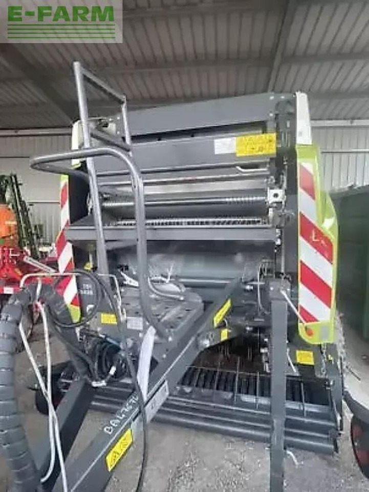 CLAAS variant 460 rc - Presă baloţi dreptunghiulari: Foto 2 CLAAS variant 460 rc - Presă baloţi dreptunghiulari: Foto 2