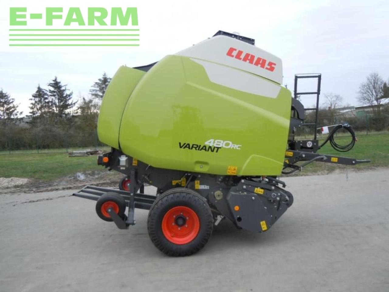 CLAAS variant 480 rc pro - Presă baloţi dreptunghiulari: Foto 4 CLAAS variant 480 rc pro - Presă baloţi dreptunghiulari: Foto 4
