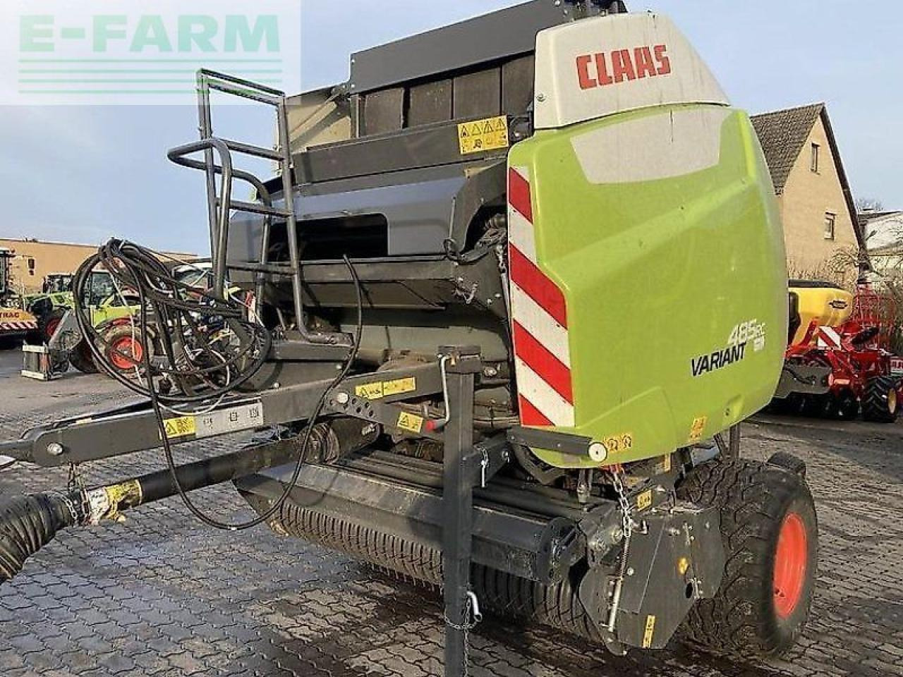 CLAAS variant 485 rc pro - Presă baloţi dreptunghiulari: Foto 1 CLAAS variant 485 rc pro - Presă baloţi dreptunghiulari: Foto 1