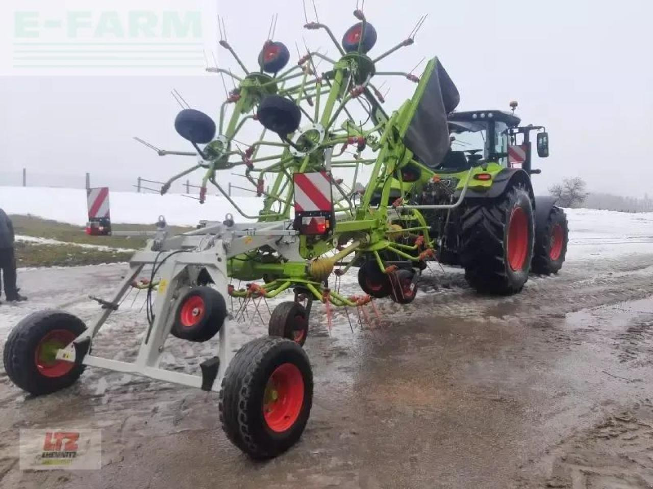 CLAAS volto 1300 t wender - Maşină de întors fânul: Foto 4 CLAAS volto 1300 t wender - Maşină de întors fânul: Foto 4