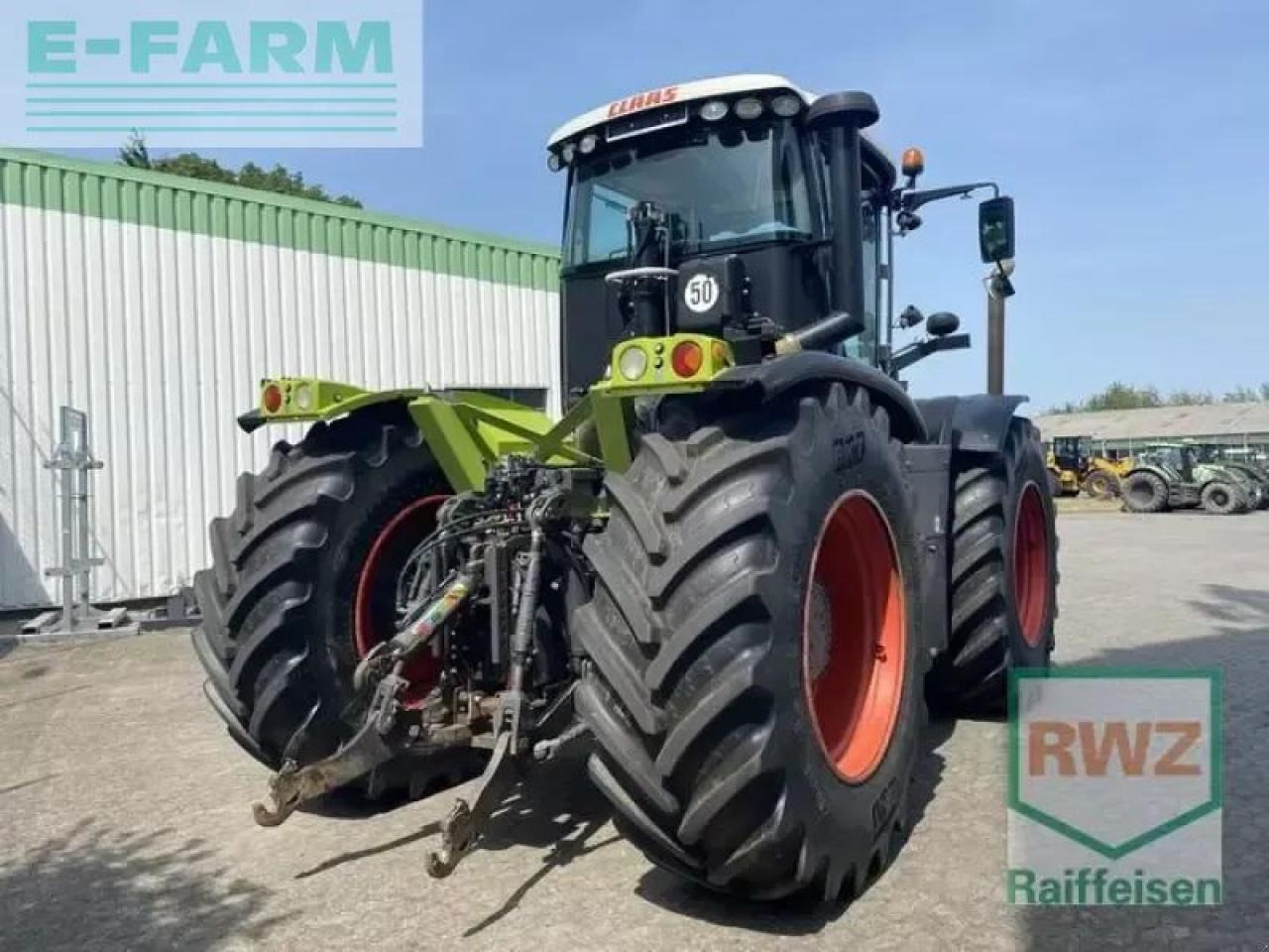 CLAAS xerion 3300 trac vc TRAC VC - Tractor agricol: Foto 2 CLAAS xerion 3300 trac vc TRAC VC - Tractor agricol: Foto 2
