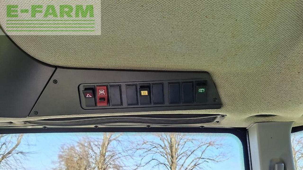 CLAAS xerion 4000 t vc - Tractor agricol: Foto 5 CLAAS xerion 4000 t vc - Tractor agricol: Foto 5