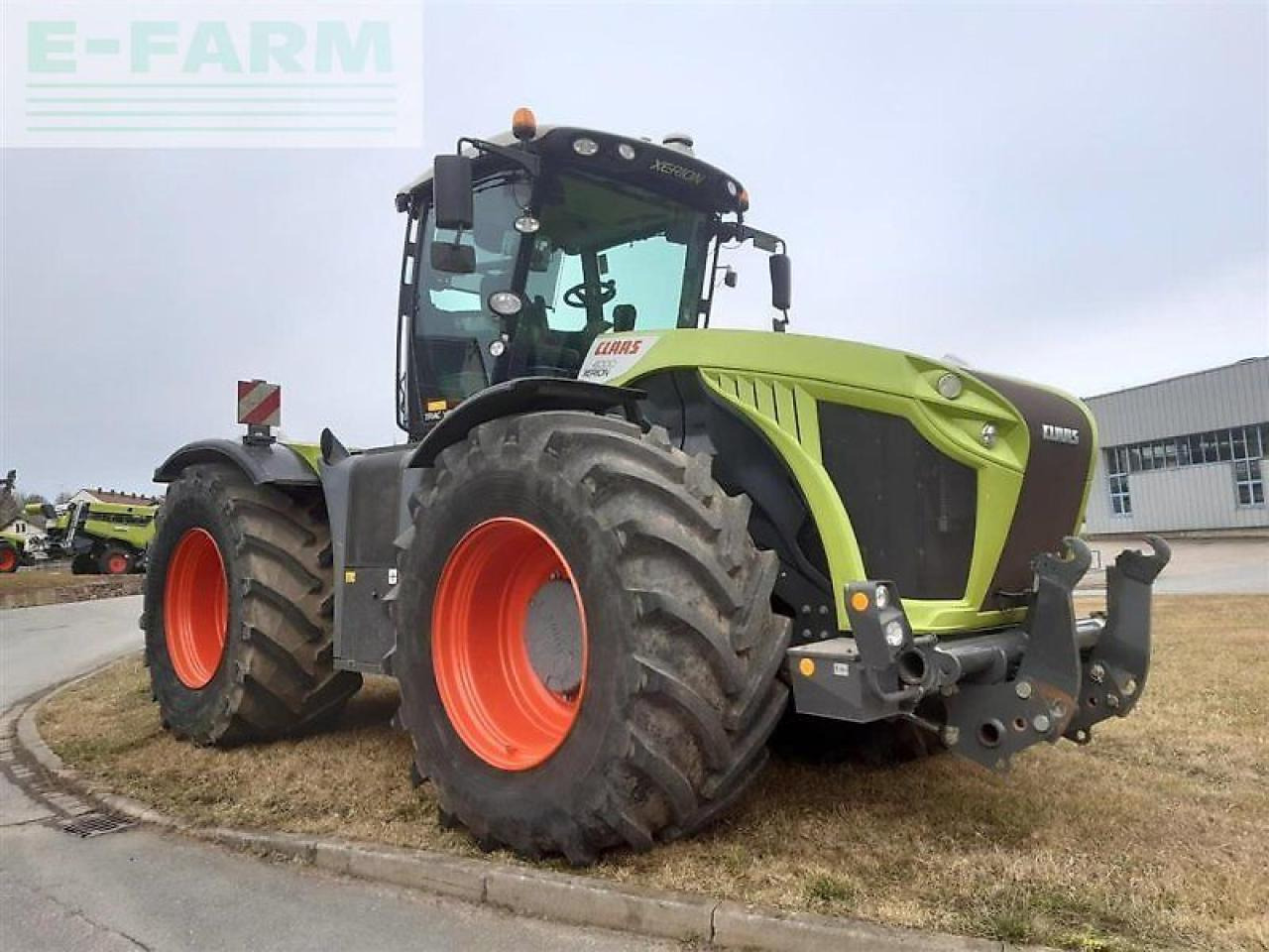 CLAAS xerion 4000 trac vc TRAC VC - Tractor agricol: Foto 2 CLAAS xerion 4000 trac vc TRAC VC - Tractor agricol: Foto 2