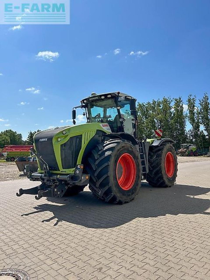 CLAAS xerion 4500 trac vc - Tractor agricol: Foto 1 CLAAS xerion 4500 trac vc - Tractor agricol: Foto 1