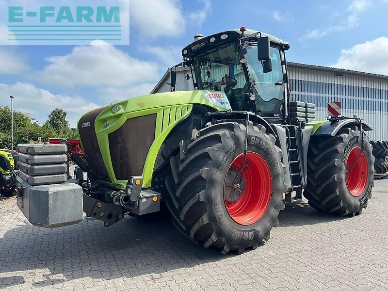 CLAAS xerion 5000 trac TRAC - Tractor agricol: Foto 1 CLAAS xerion 5000 trac TRAC - Tractor agricol: Foto 1