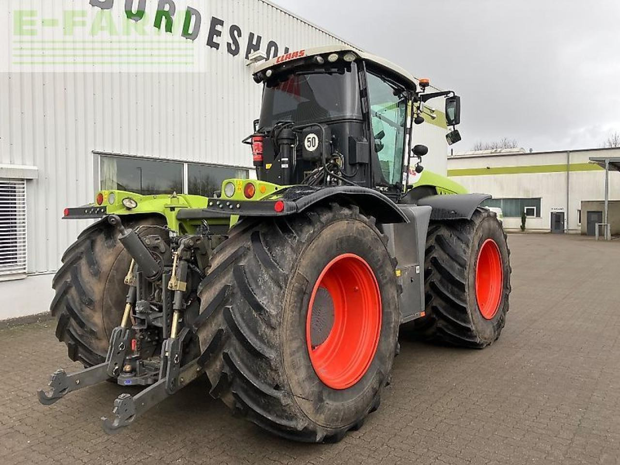 CLAAS xerion 5000 trac vc TRAC VC - Tractor agricol: Foto 5 CLAAS xerion 5000 trac vc TRAC VC - Tractor agricol: Foto 5