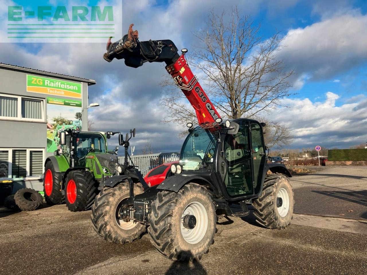 Case-IH 635 - Stivuitor telescopic: Foto 1 Case-IH 635 - Stivuitor telescopic: Foto 1