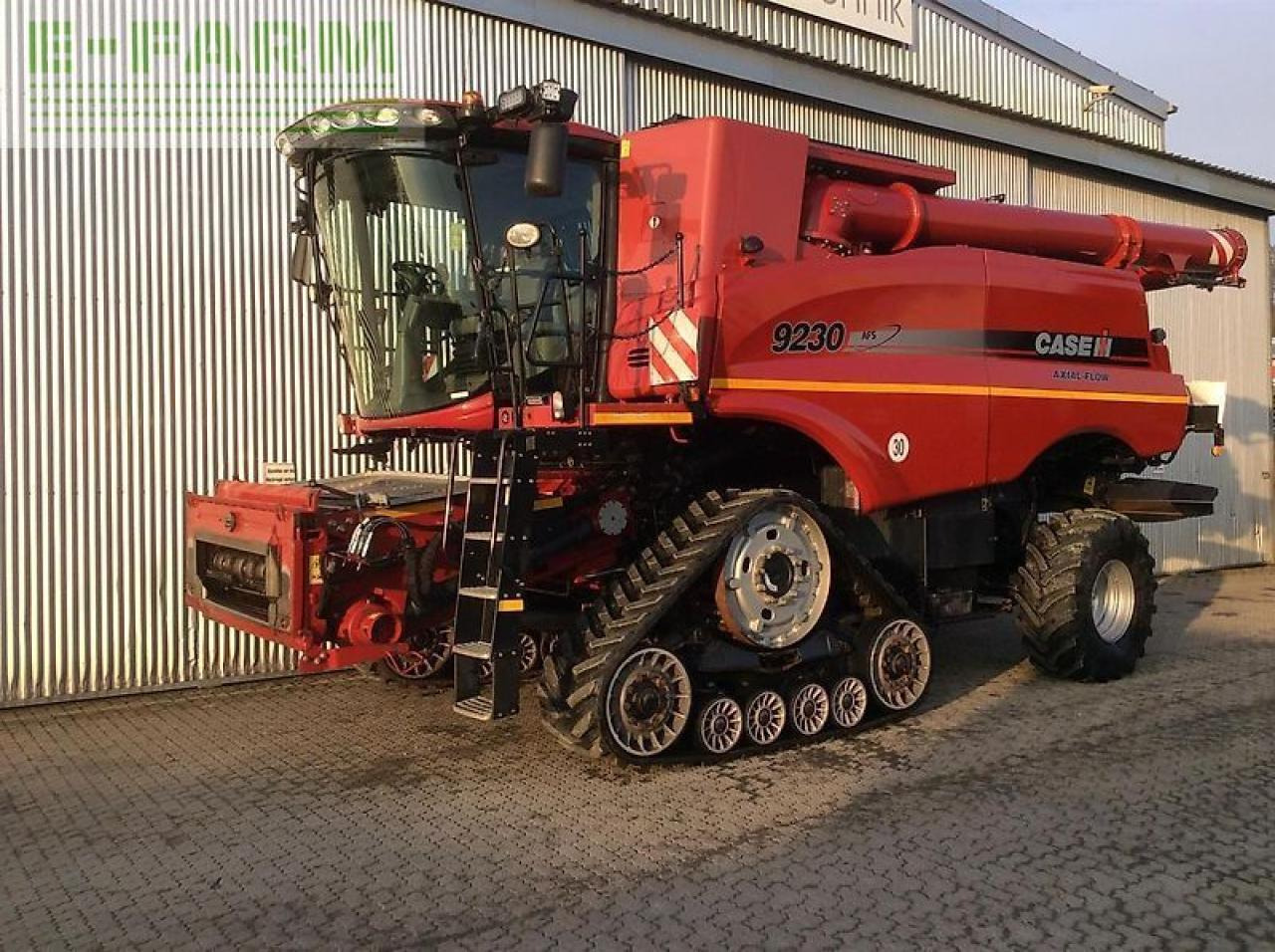 Case-IH axial 9230 - Combină de recoltat cereale: Foto 1 Case-IH axial 9230 - Combină de recoltat cereale: Foto 1