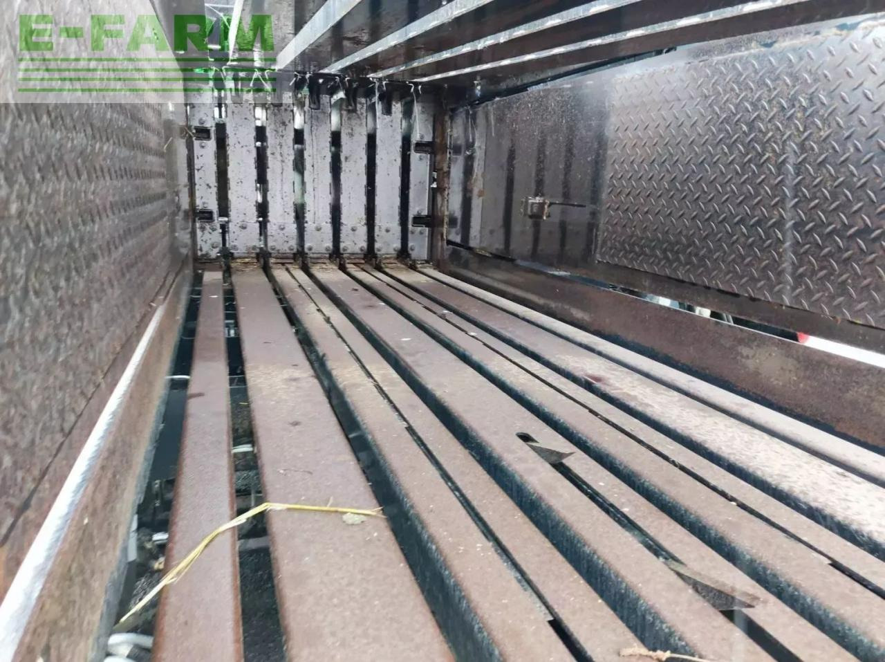 Case-IH lb434r xl - Presă baloţi dreptunghiulari: Foto 3 Case-IH lb434r xl - Presă baloţi dreptunghiulari: Foto 3