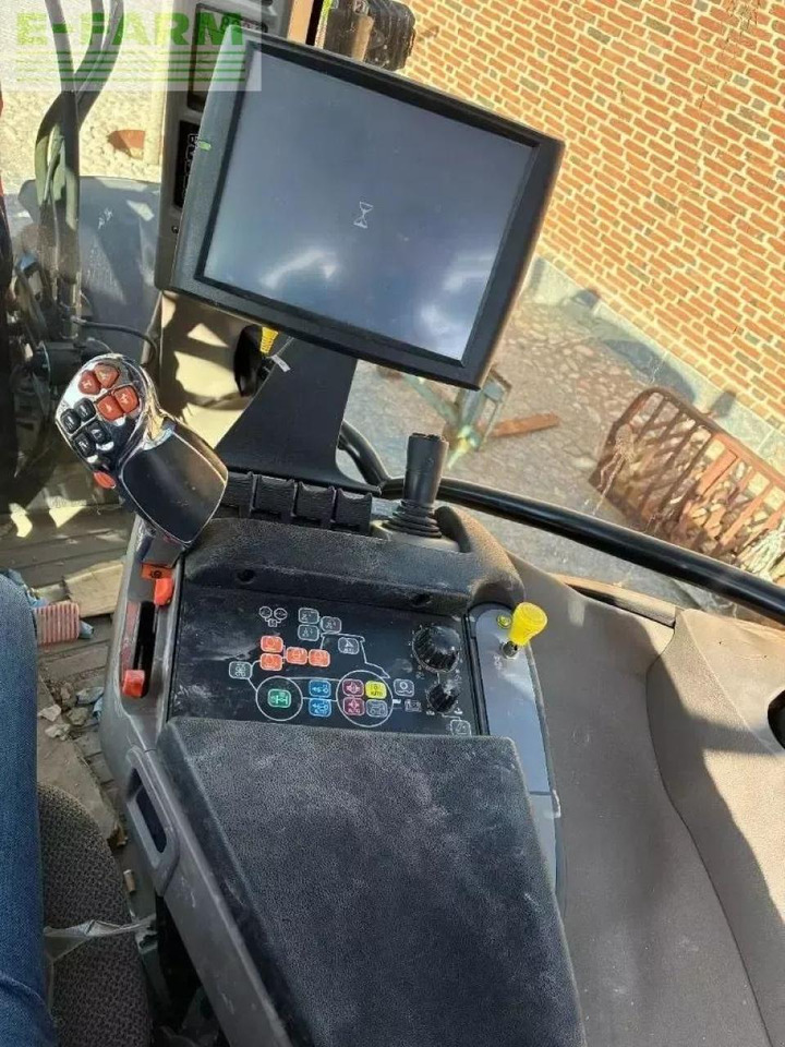 Tractor agricol Case-IH maxxum 130 cvx CVX: Foto 13 Tractor agricol Case-IH maxxum 130 cvx CVX: Foto 13