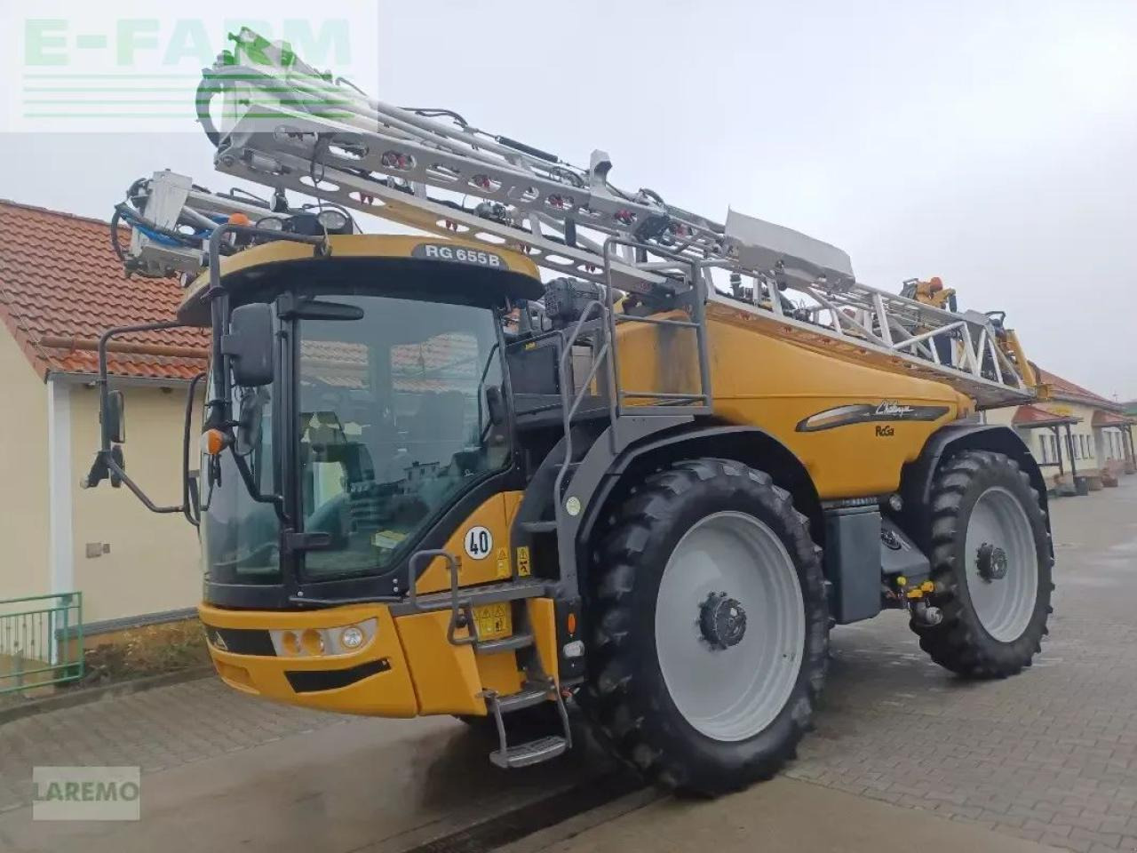 Challenger rogator 655 b - Maşină de erbicidat tractata: Foto 1 Challenger rogator 655 b - Maşină de erbicidat tractata: Foto 1