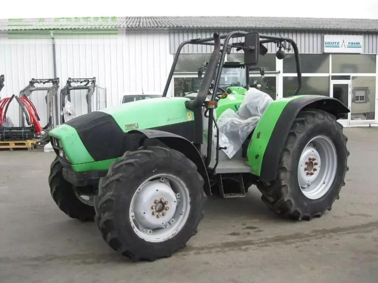 Deutz-Fahr agrofarm 410 t gs dt - Tractor agricol: Foto 1 Deutz-Fahr agrofarm 410 t gs dt - Tractor agricol: Foto 1