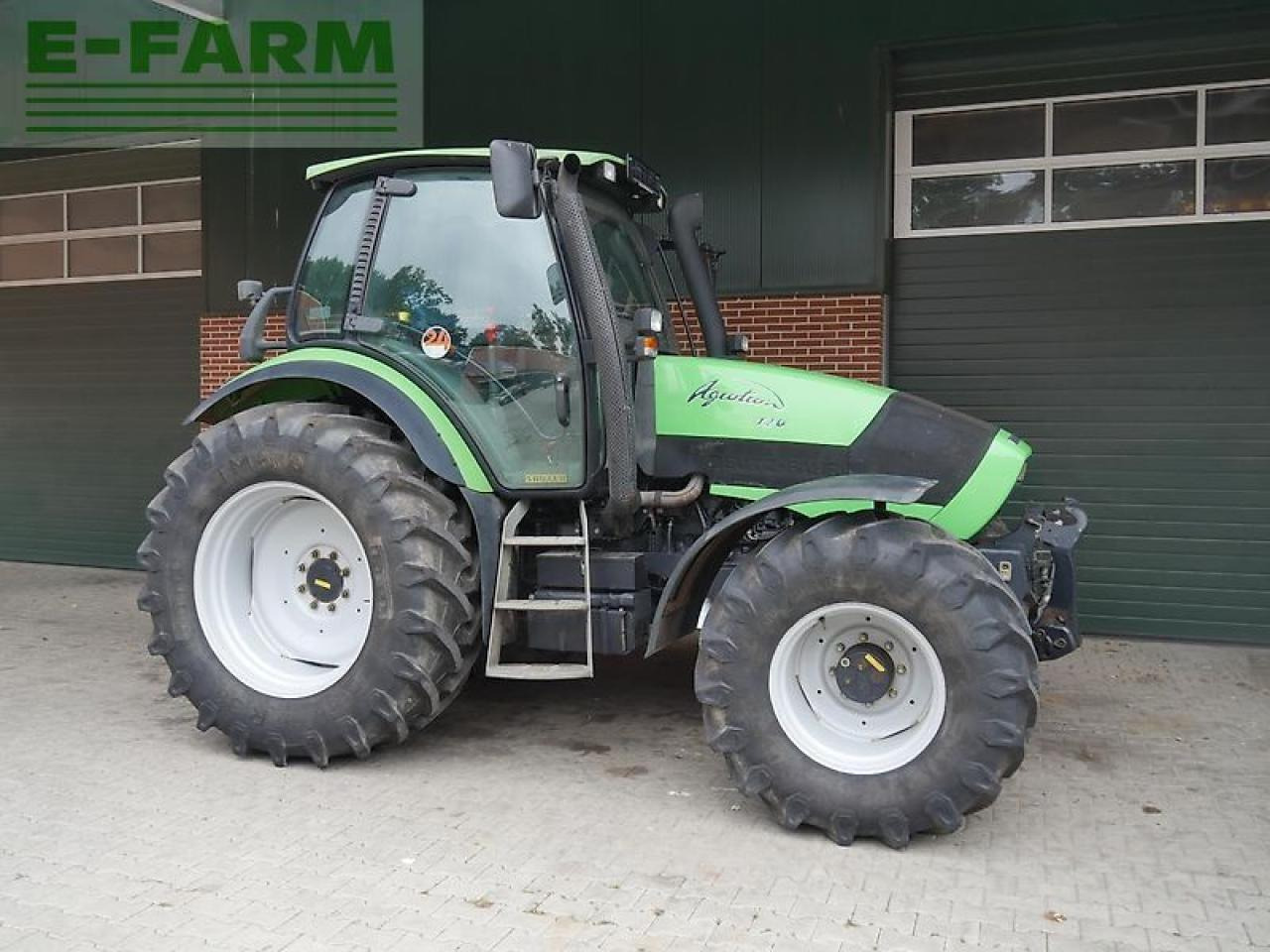Deutz-Fahr agrotron 120 new nur 2350 std. - Tractor agricol: Foto 1 Deutz-Fahr agrotron 120 new nur 2350 std. - Tractor agricol: Foto 1
