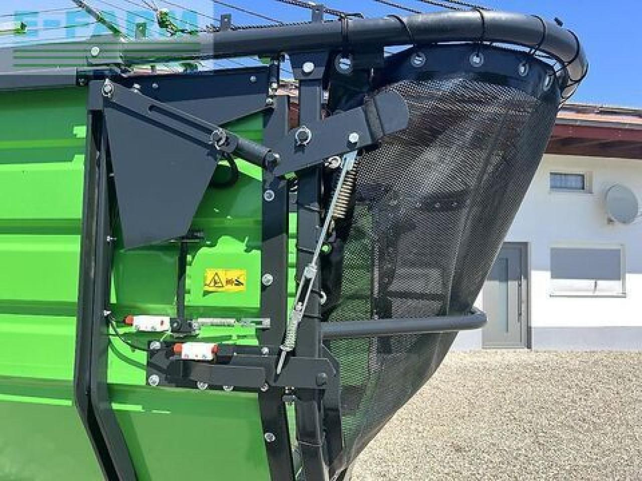 Deutz-Fahr feedmaster 3000 - im absoluten topzustand und mi - Remorcă autobasculantă agricolă: Foto 3 Deutz-Fahr feedmaster 3000 - im absoluten topzustand und mi - Remorcă autobasculantă agricolă: Foto 3
