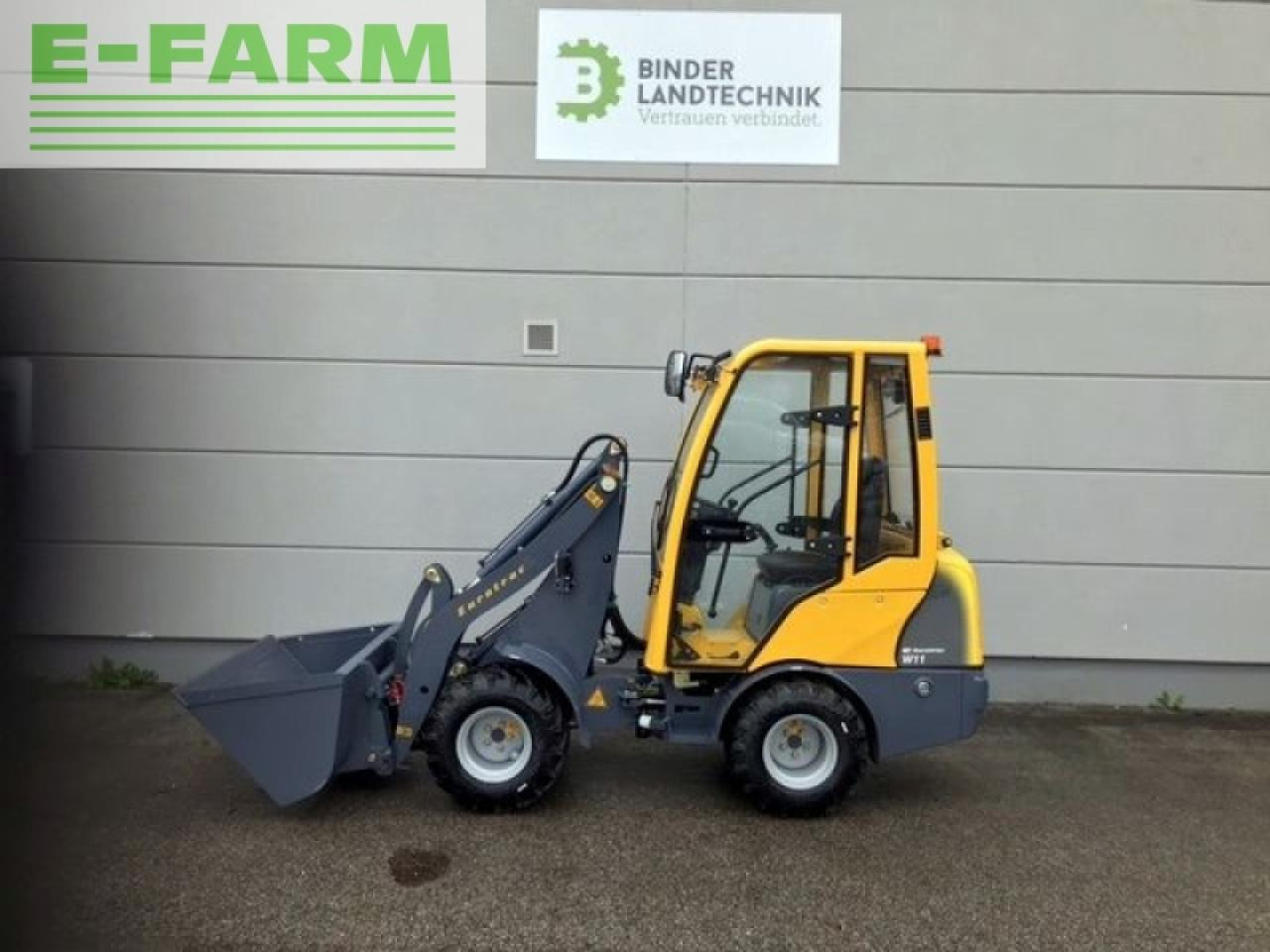 Eurotrac 810 / w11-c hoflader - Mini excavator: Foto 1 Eurotrac 810 / w11-c hoflader - Mini excavator: Foto 1