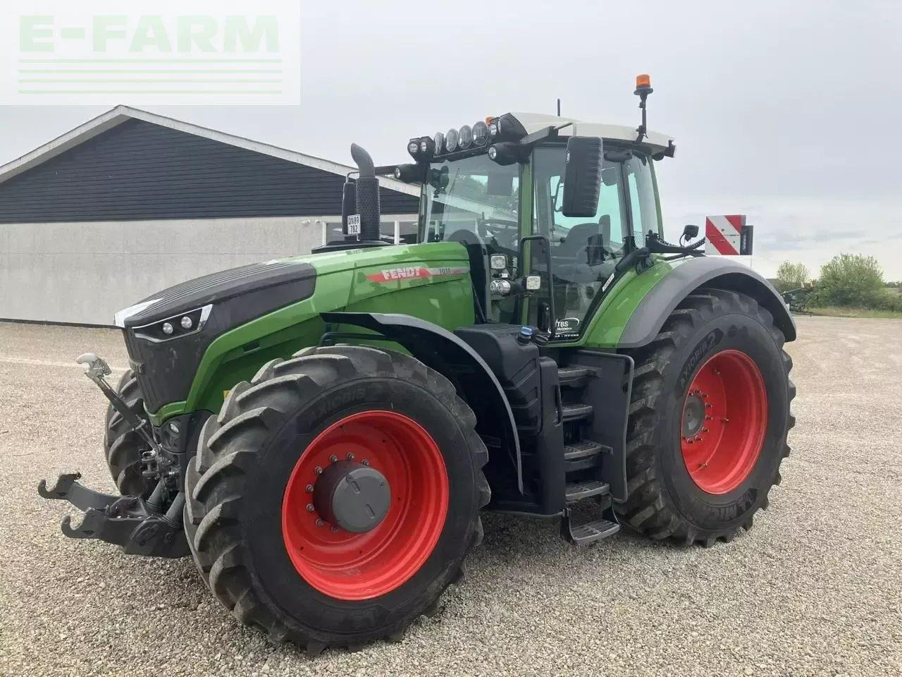 Fendt 1038 vario gen3 - Tractor agricol: Foto 1 Fendt 1038 vario gen3 - Tractor agricol: Foto 1