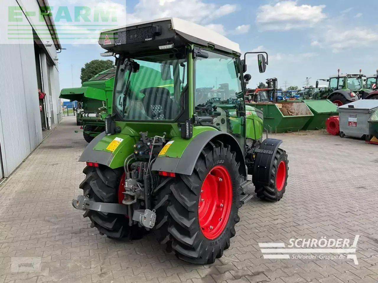 Fendt 209 f vario gen3 power - Tractor agricol: Foto 3 Fendt 209 f vario gen3 power - Tractor agricol: Foto 3
