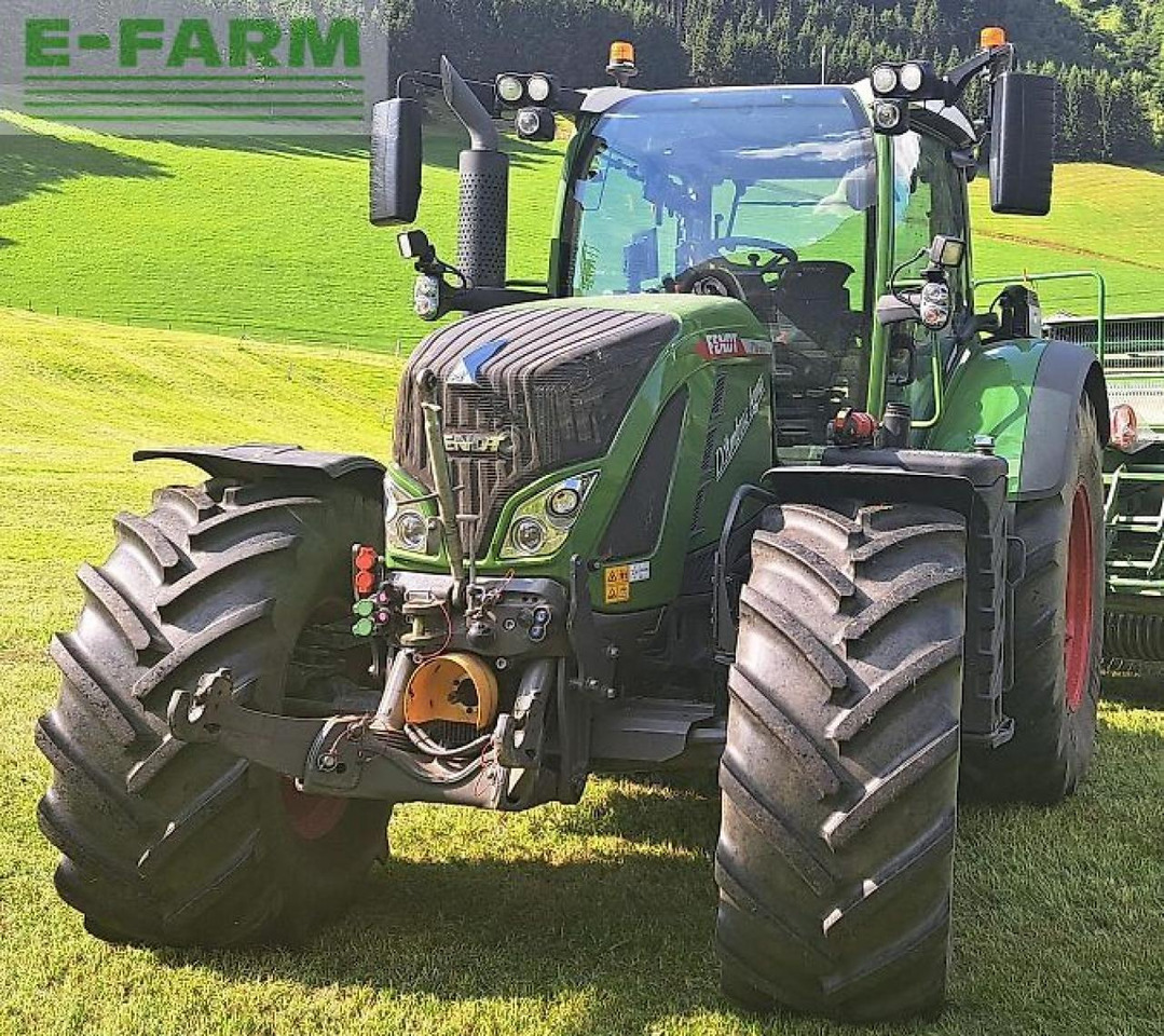 Fendt 718 vario profi+ ProfiPlus - Tractor agricol: Foto 5 Fendt 718 vario profi+ ProfiPlus - Tractor agricol: Foto 5