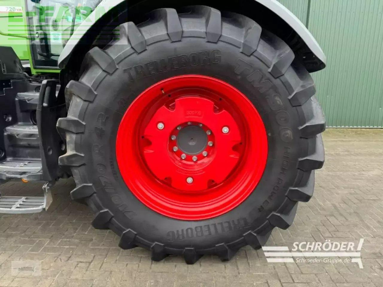 Tractor agricol Fendt 720 vario gen7 power plus: Foto 16 Tractor agricol Fendt 720 vario gen7 power plus: Foto 16