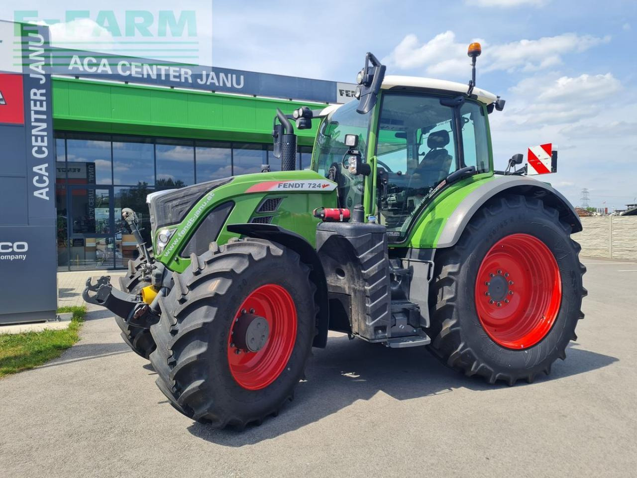 Fendt 724 vario - Tractor agricol: Foto 1 Fendt 724 vario - Tractor agricol: Foto 1