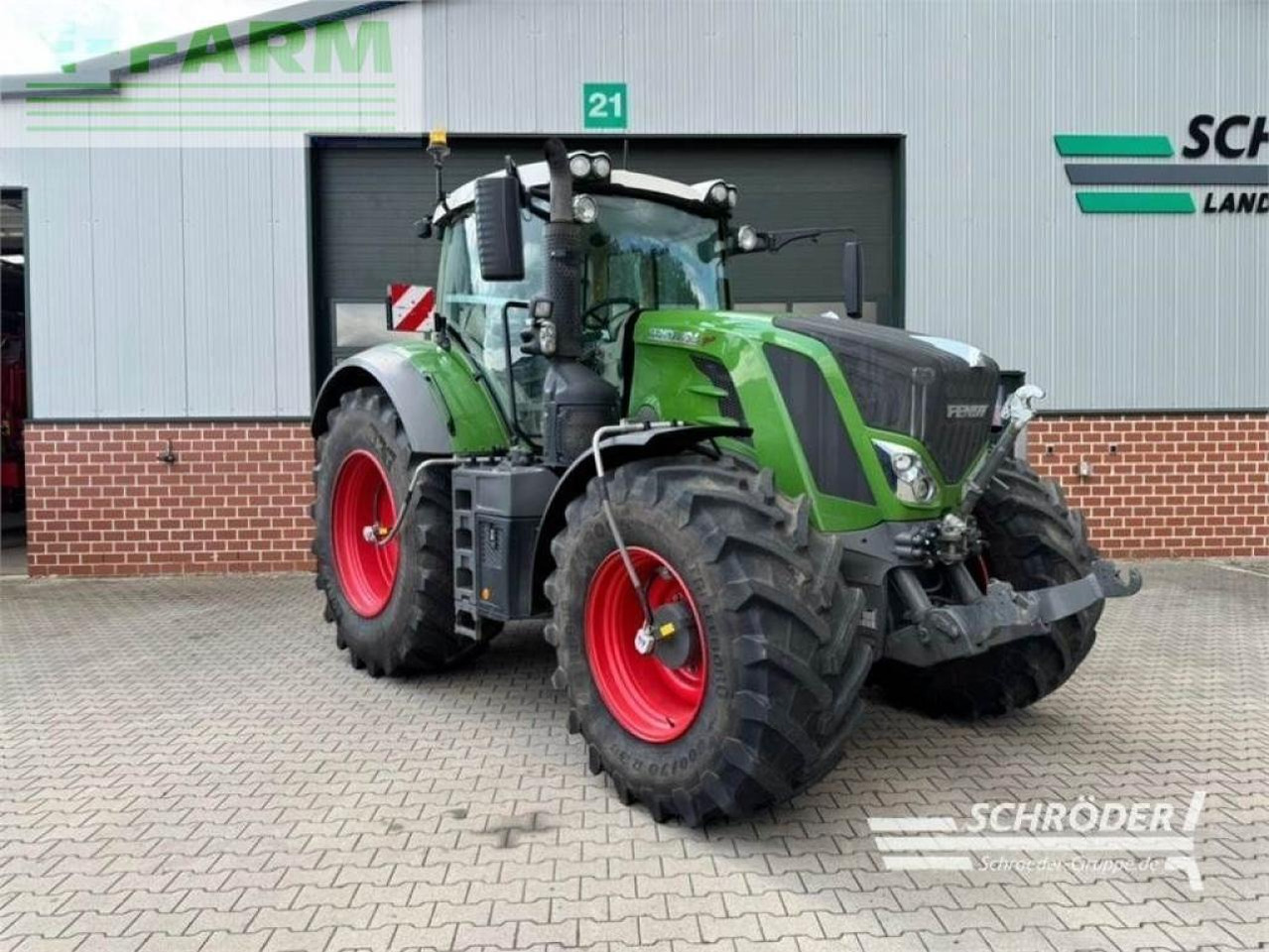 Fendt 824 vario s4 profi plus ProfiPlus - Tractor agricol: Foto 1 Fendt 824 vario s4 profi plus ProfiPlus - Tractor agricol: Foto 1
