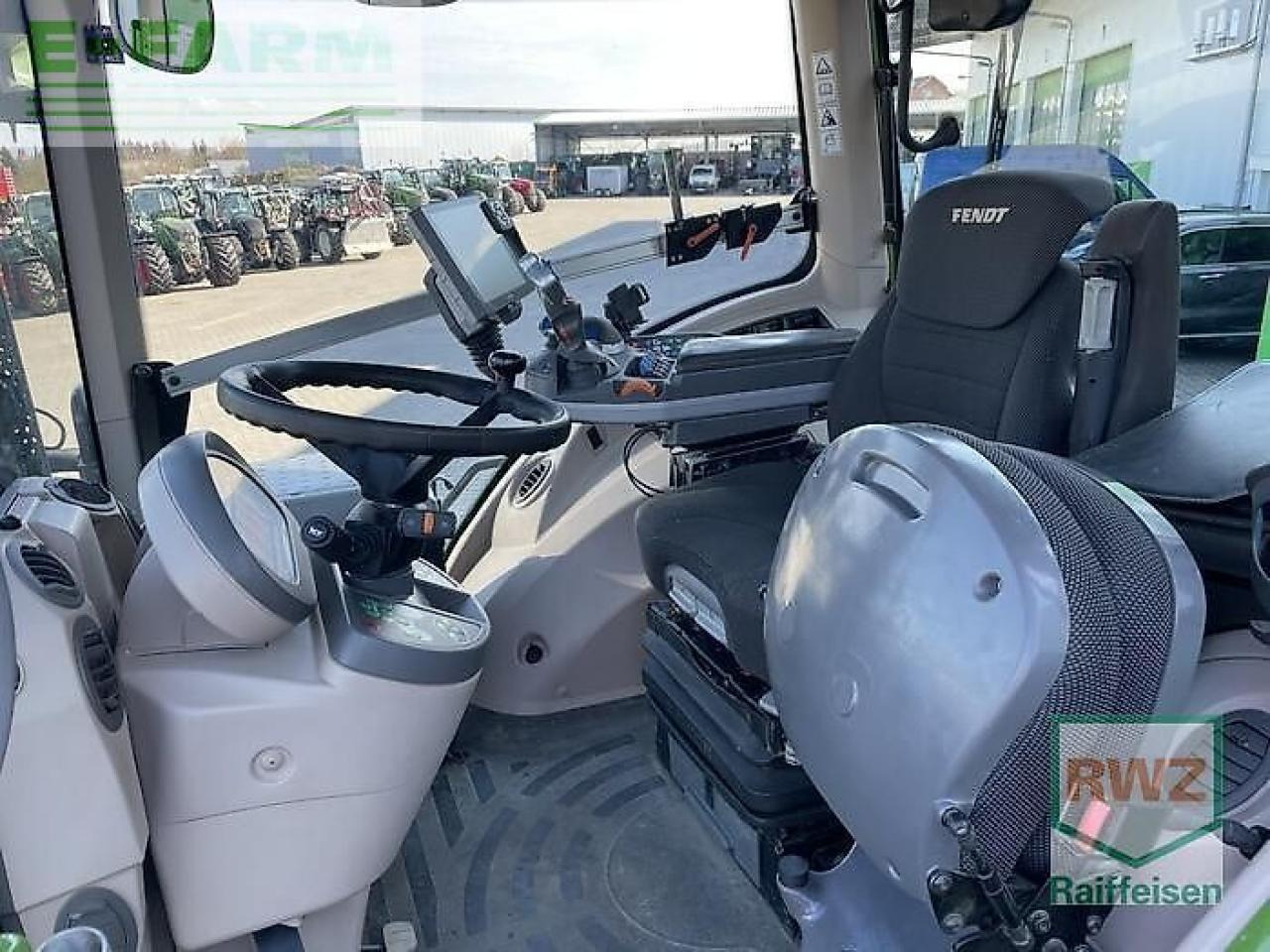 Fendt 828 vario - Tractor agricol: Foto 5 Fendt 828 vario - Tractor agricol: Foto 5