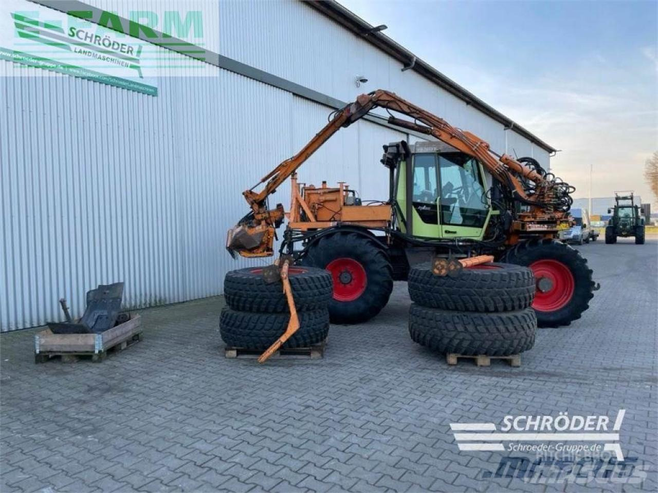 Fendt xylon 524 - Tractor agricol: Foto 2 Fendt xylon 524 - Tractor agricol: Foto 2