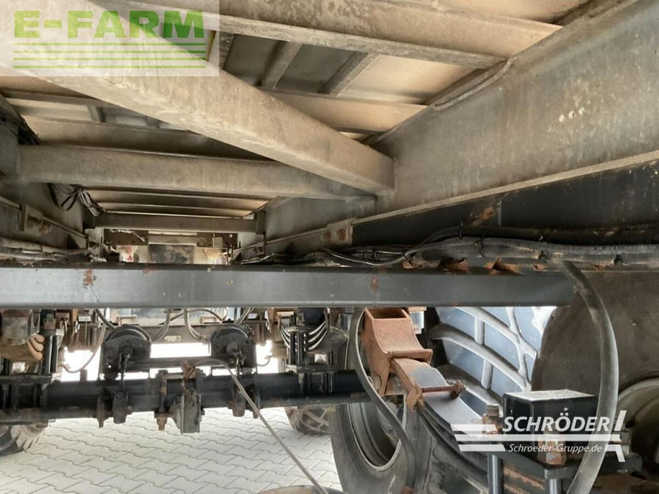 Remorcă autobasculantă agricolă Fliegl asw 288: Foto 15