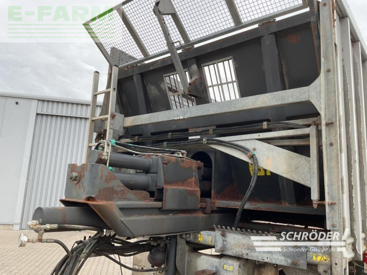 Remorcă autobasculantă agricolă Fliegl asw 288: Foto 10