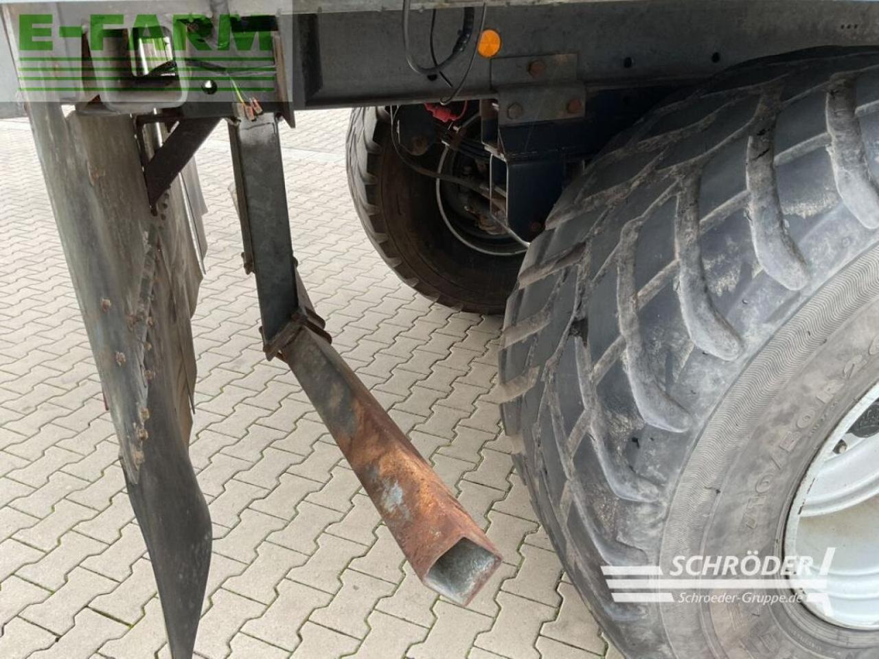 Remorcă autobasculantă agricolă Fliegl asw 288: Foto 16