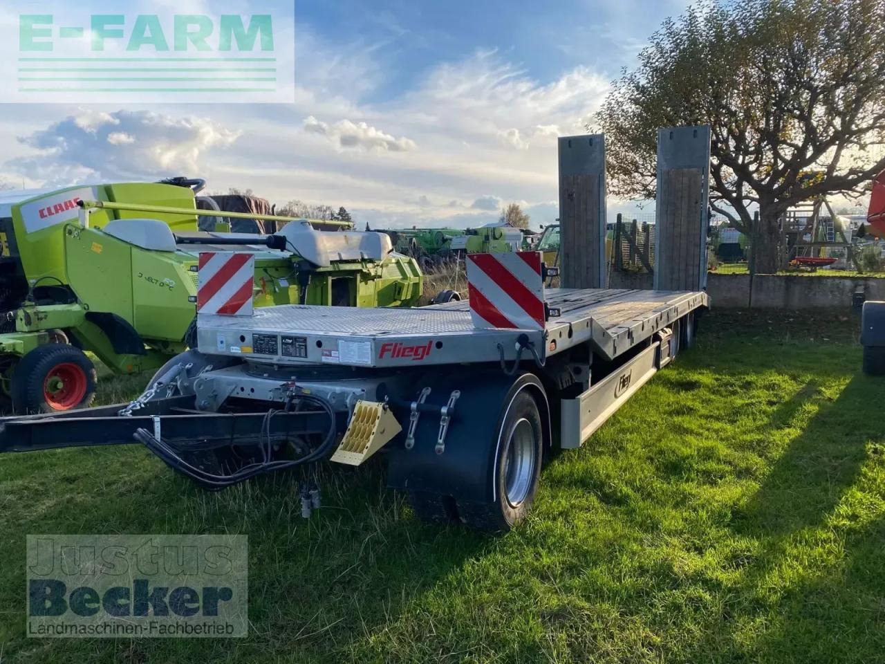 Fliegl dts-s 300 - Remorcă platforma agricolă: Foto 2 Fliegl dts-s 300 - Remorcă platforma agricolă: Foto 2