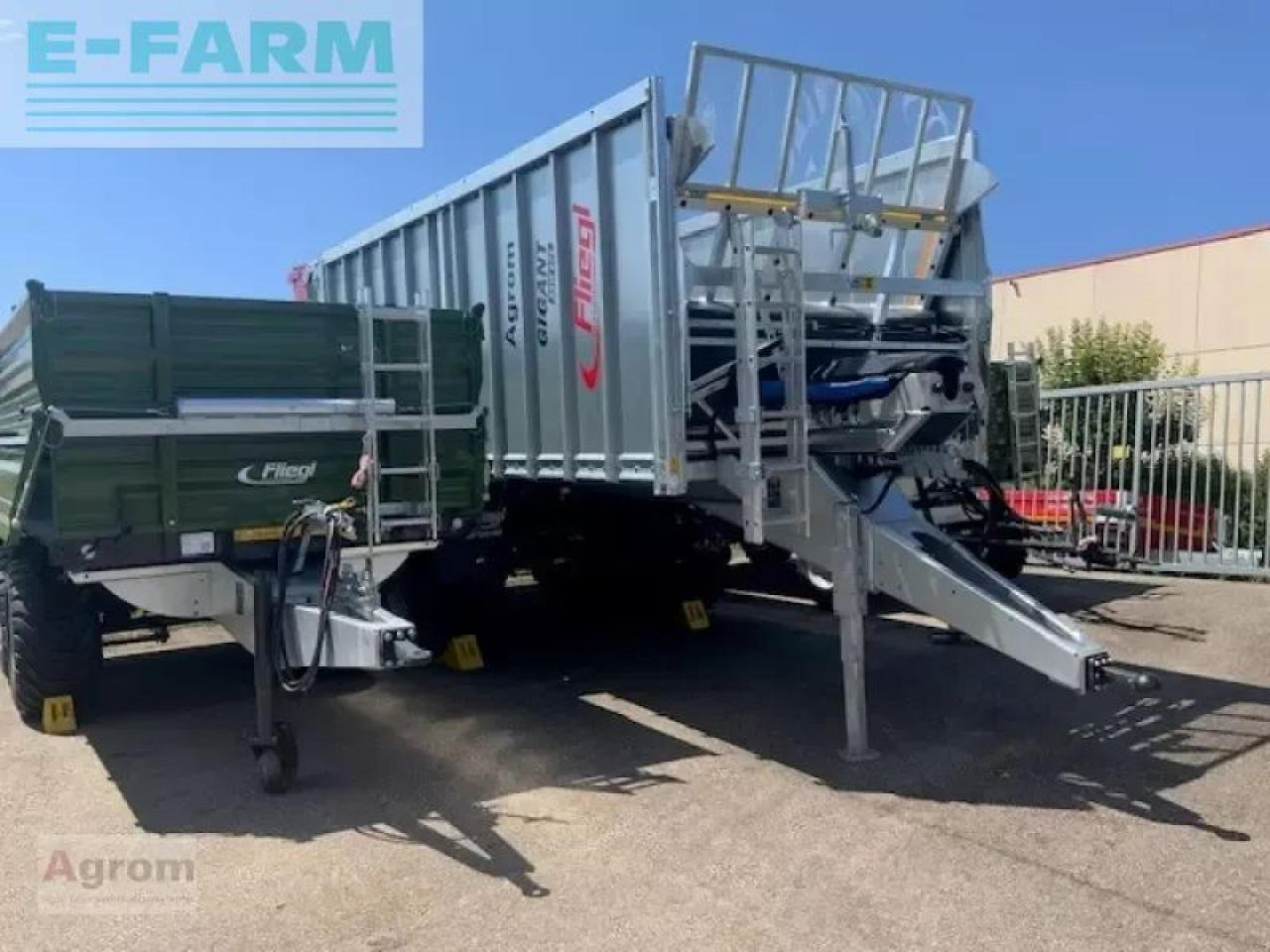 Fliegl gigant asw 271 c - Remorcă autobasculantă agricolă: Foto 4 Fliegl gigant asw 271 c - Remorcă autobasculantă agricolă: Foto 4