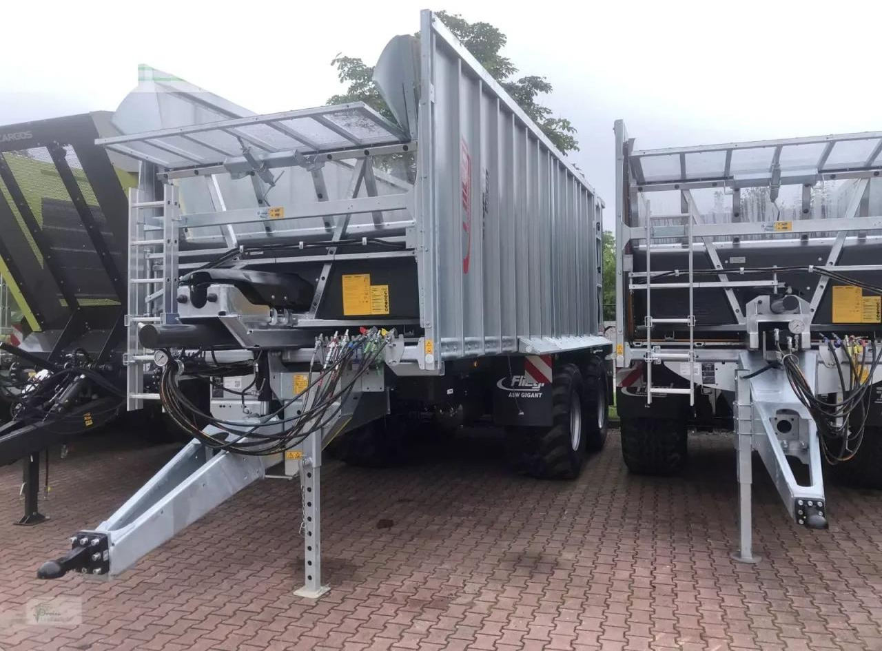 Fliegl gigant asw 281 - Remorcă autobasculantă agricolă: Foto 1 Fliegl gigant asw 281 - Remorcă autobasculantă agricolă: Foto 1