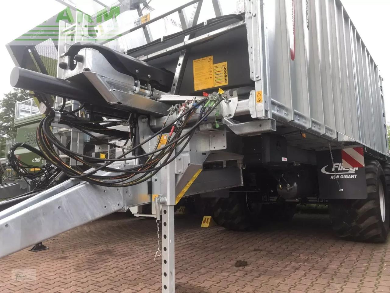 Fliegl gigant asw 281 - Remorcă autobasculantă agricolă: Foto 3 Fliegl gigant asw 281 - Remorcă autobasculantă agricolă: Foto 3
